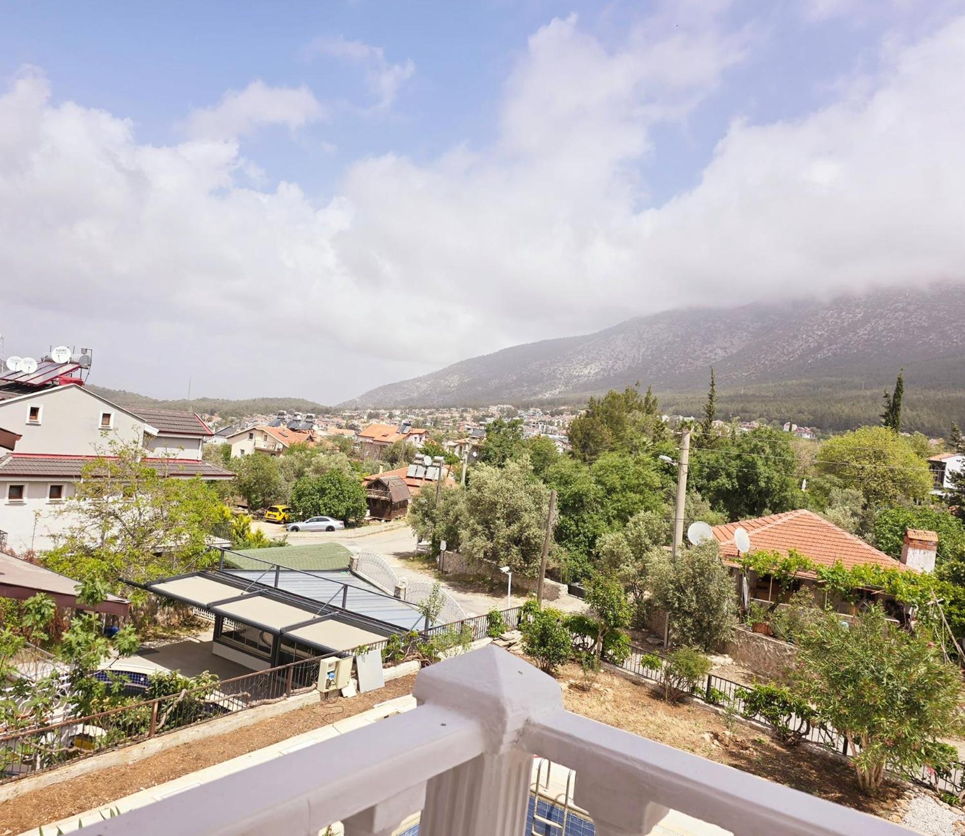 3 Bedrooms Apartment In Oeluedeniz, Ovacik Exterior photo