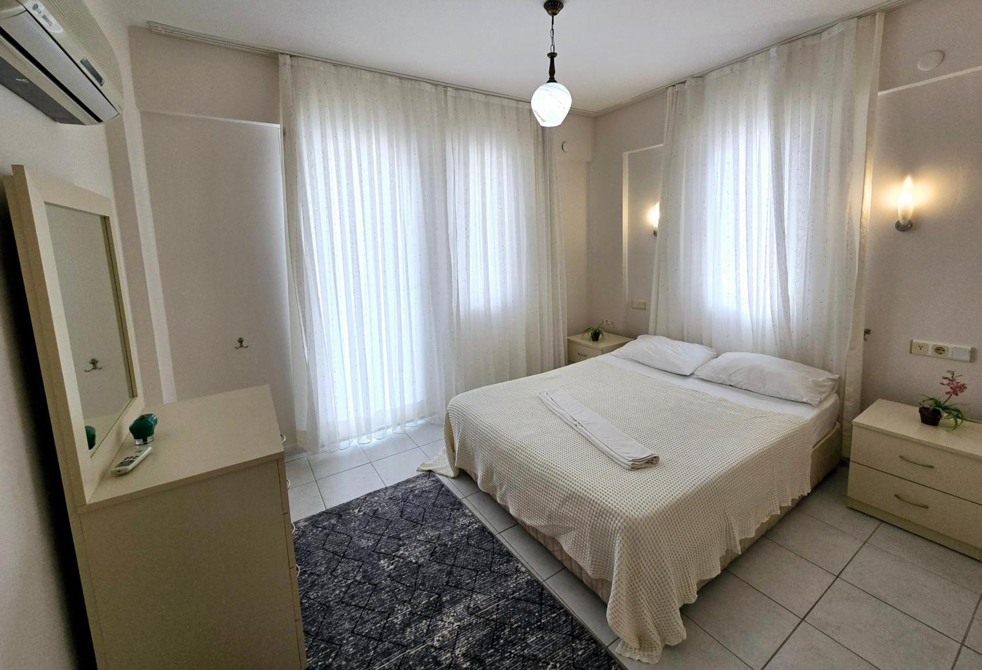 3 Bedrooms Apartment In Oeluedeniz, Ovacik Exterior photo